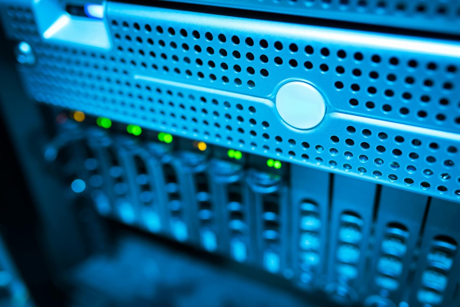 Fransa lokasyon dedicated server rescue ve uzaktan erişim donanımı